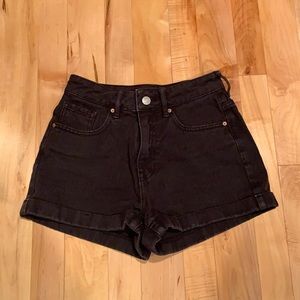Black PacSun Mom Shorts Size 23